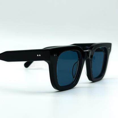 Black and blue glas shades